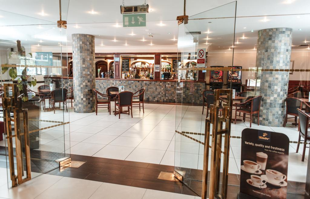 Muthu Glasgow River Hotel Erskine Exterior photo